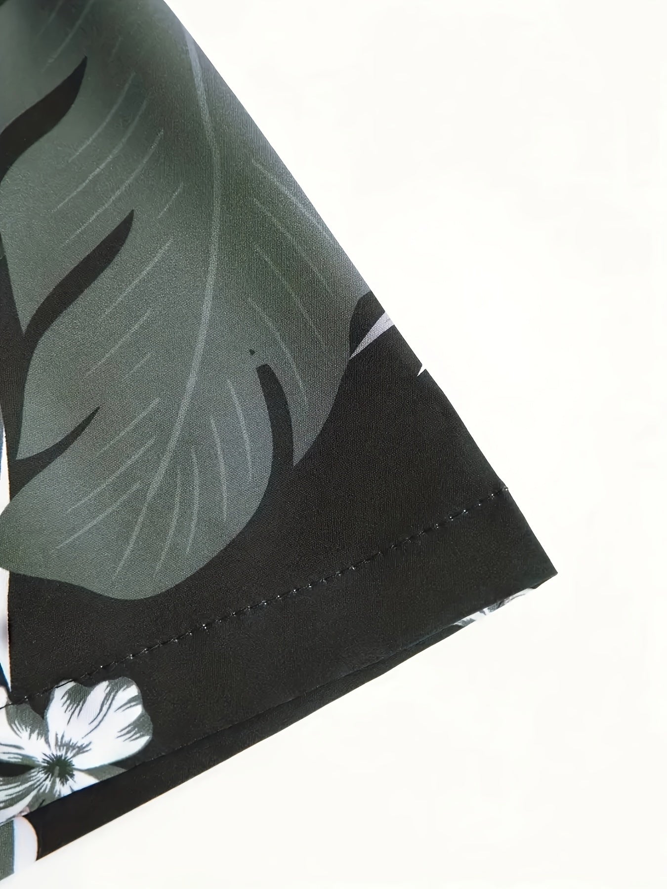 Men'S Summer Short-Sleeve Button-Up Shirt with Prints