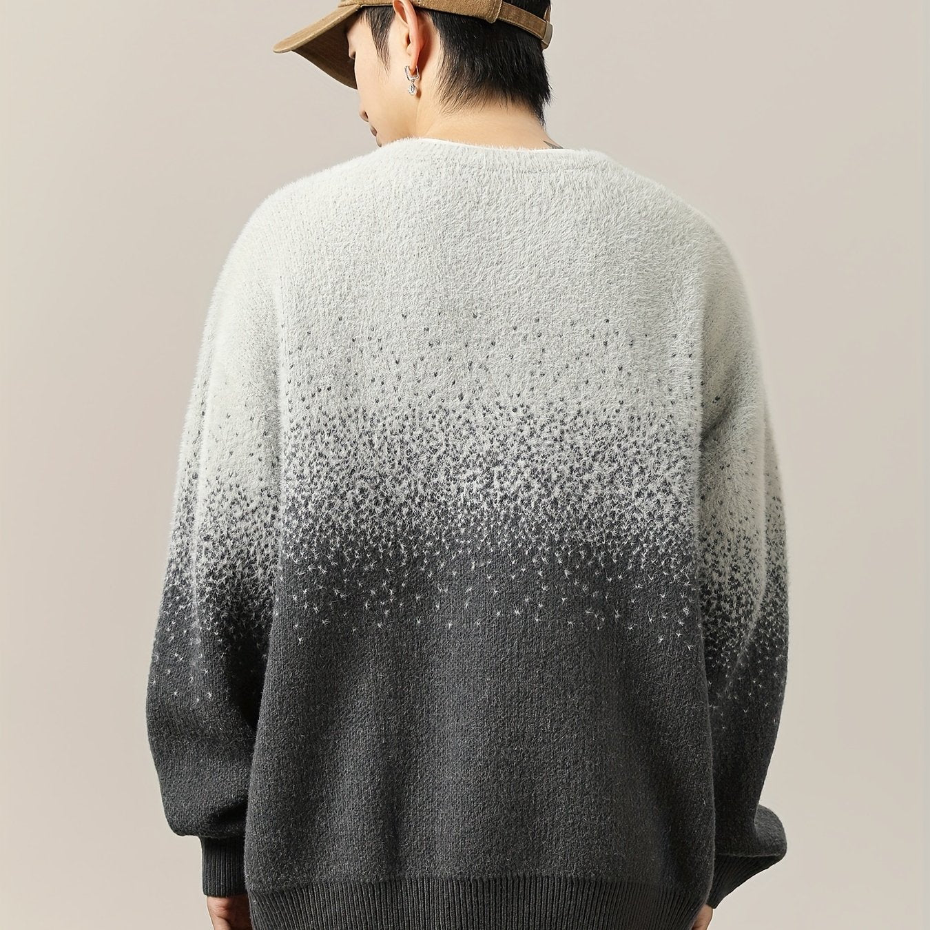 Pull à col rond dégradé casual pour homme - Tissu tricoté 100% polyester avec légère élasticité, modèle décontracté pour l'automne\u002Fhiver - Chaleureux style de rue japonais gradient