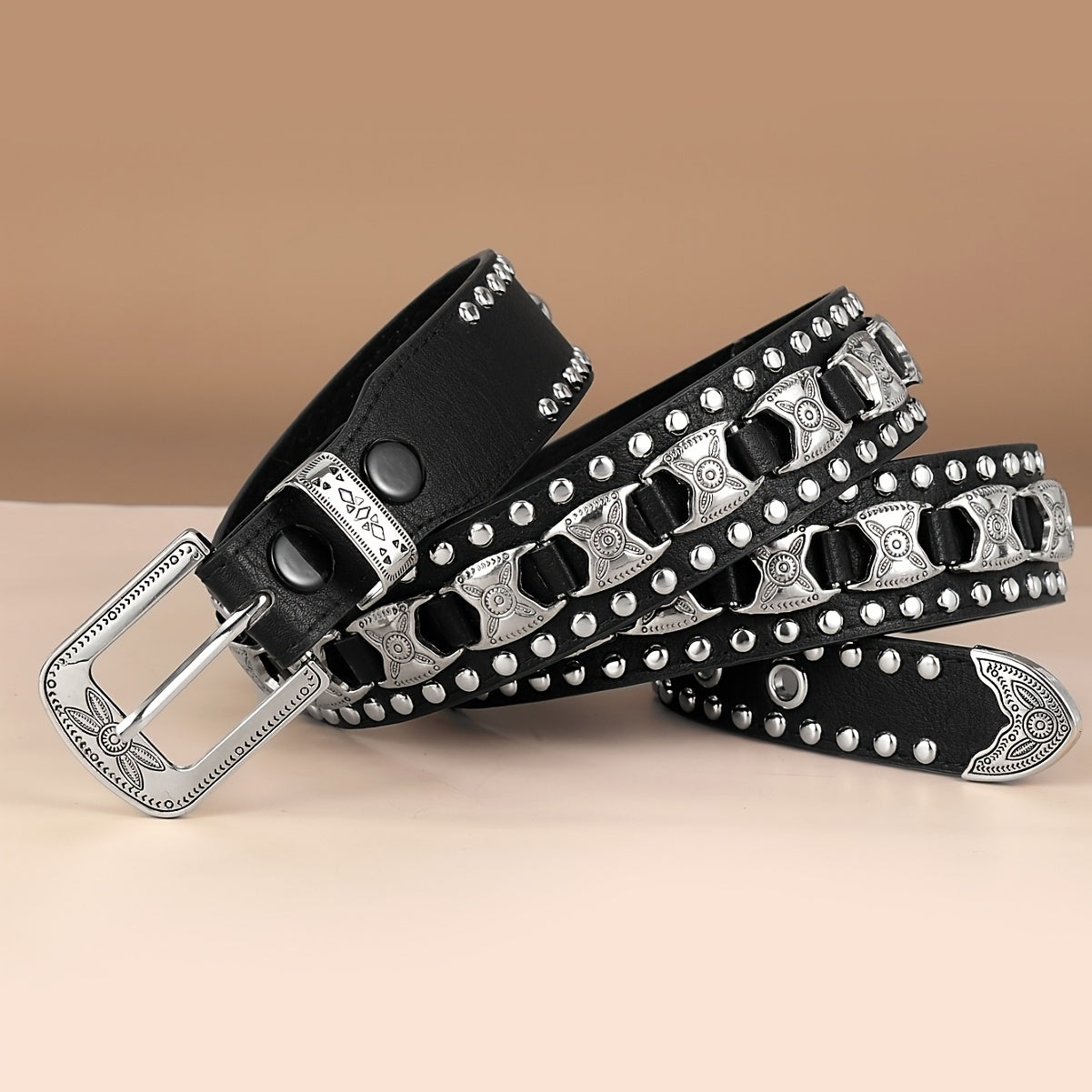 Ceinture Unisexe à Boucle Métallique Cloutée de Mode Punk - Style Audacieux et Polyvalent pour la Vie Quotidienne