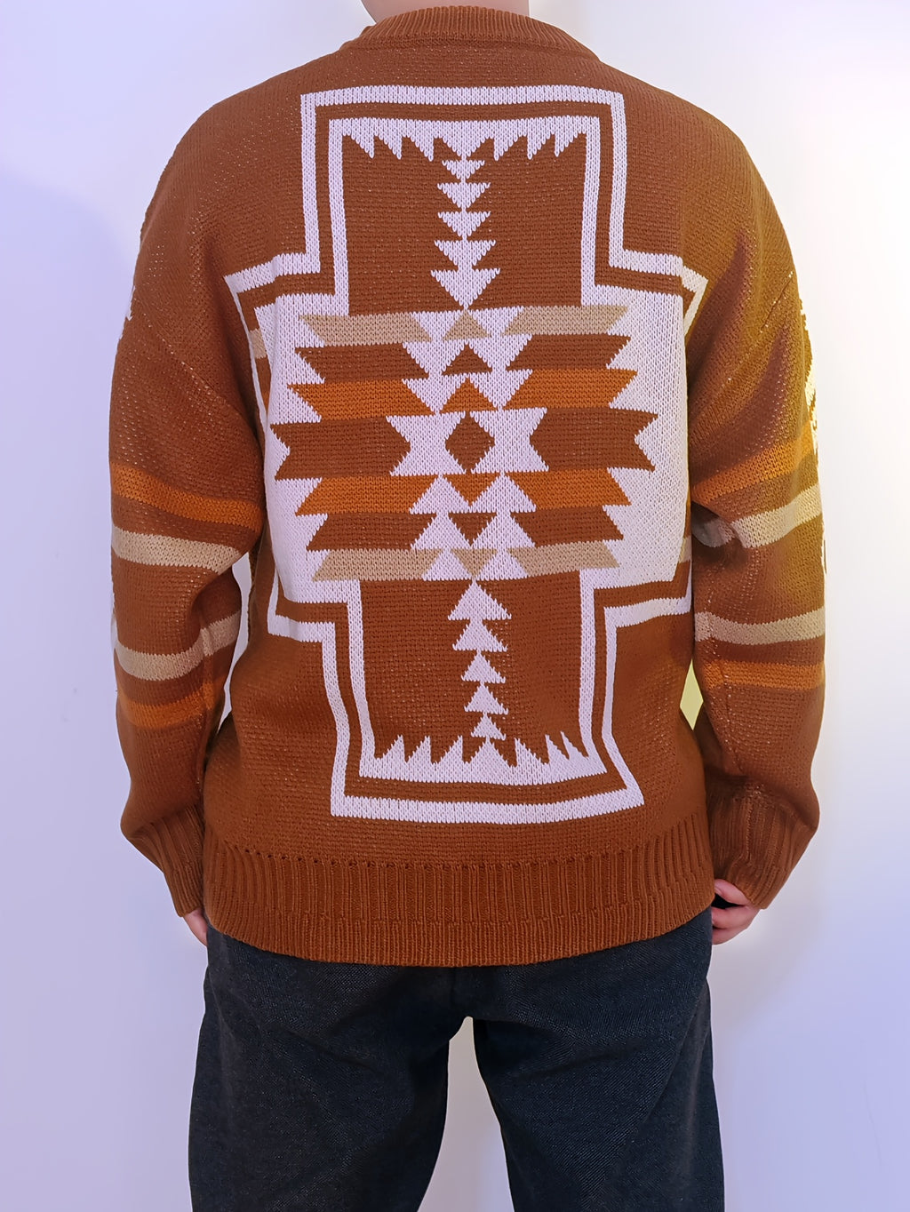 Pull YOUYUCHEN pour Hommes Grande Taille à Motif Géométrique en Tricot - Pull Décontracté Doux et Extensible, Coupe Relâchée avec Col Rond Manches Longues Confort Toutes Saisons, Matière Douce et Confortable, GRANDE TAILLE